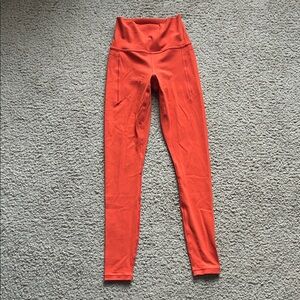 Athleta Transcend Stash Tight Leggings